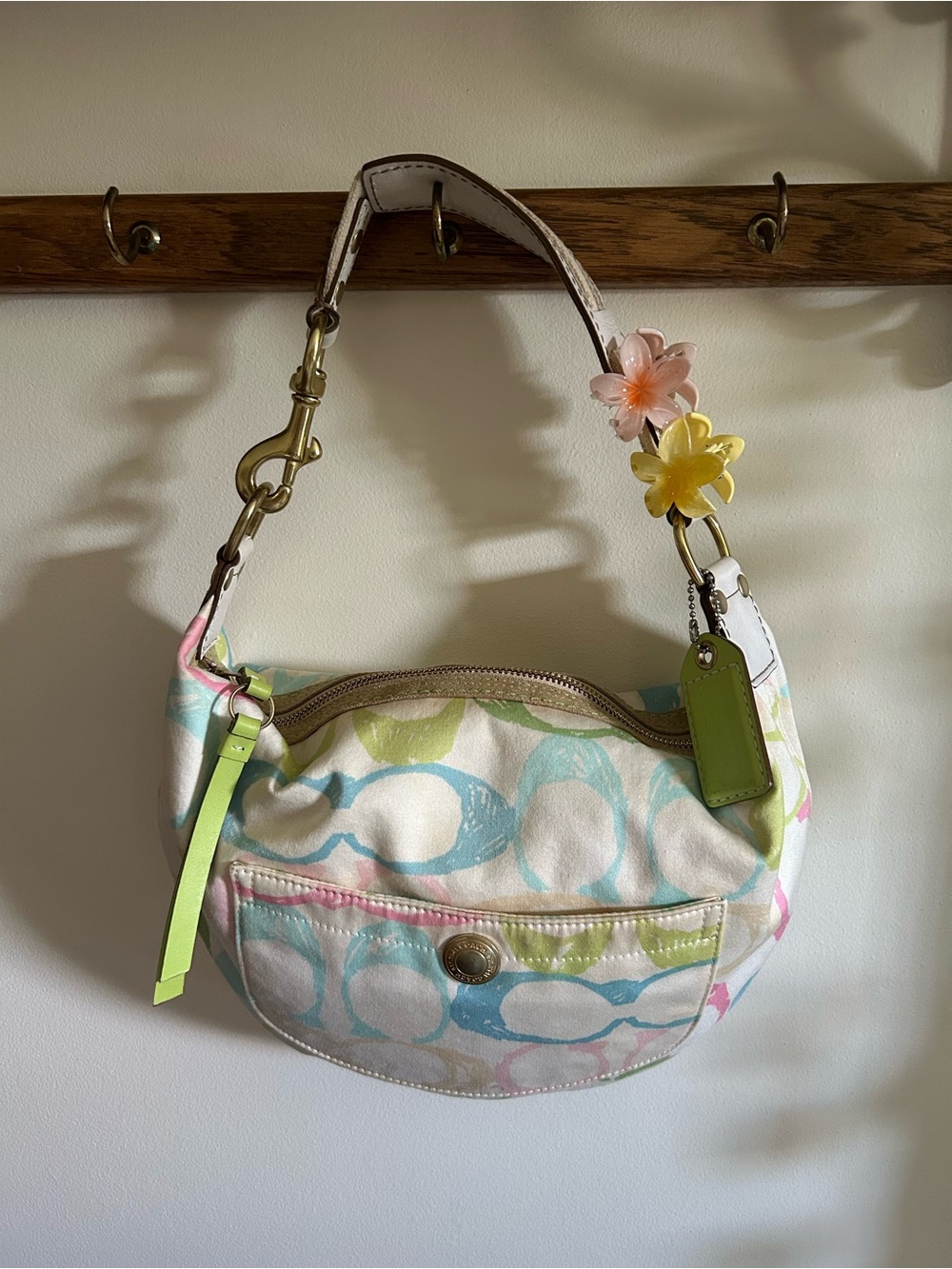 Coach Vintage Scribble Pastel Hampton Hobo Shoulder Bag